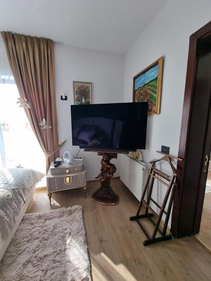 Casă cu Teren 600 Mp în Fundeni