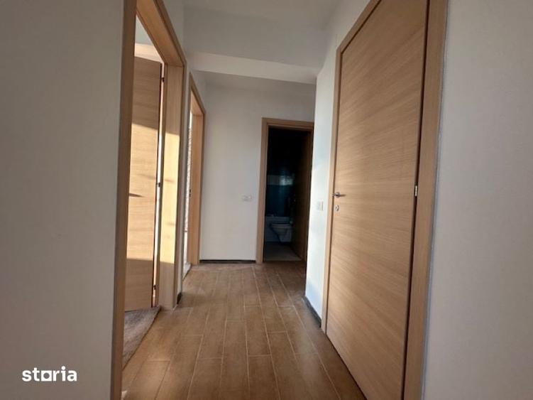 Apartament cu 3 camere decomandat în Nufărul