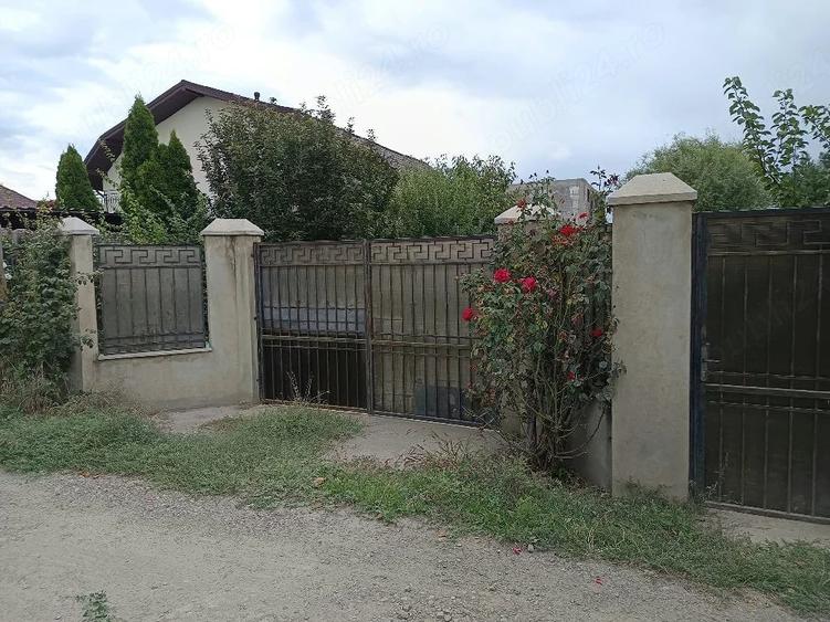 Teren de 550 mp, în Vânători