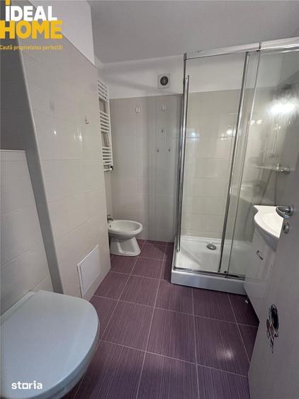 Apartament cu 3 camere decomandat în Dacia