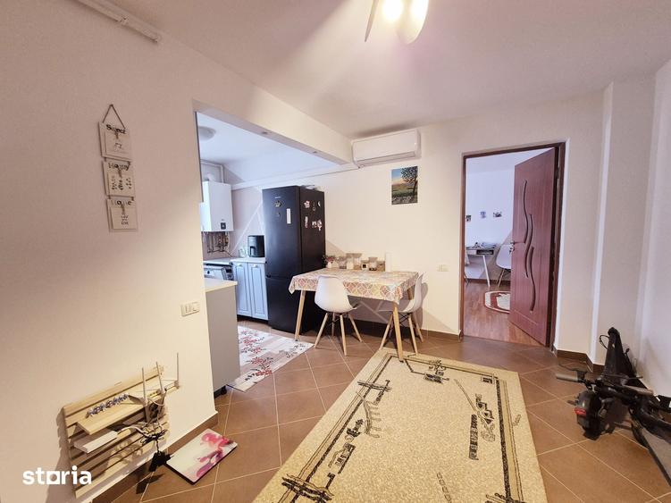 Apartament cu 2 camere decomandat în Precista