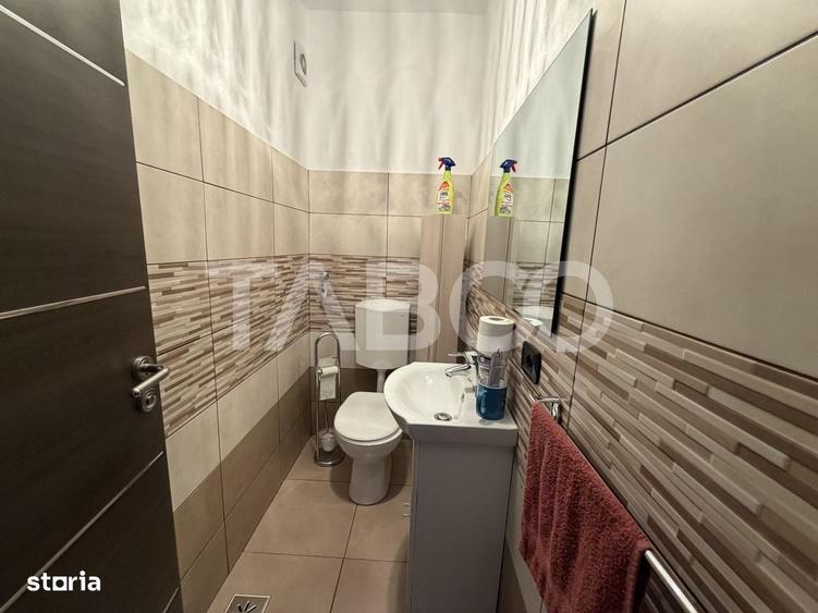 Casă cu 4 camere în Șercaia