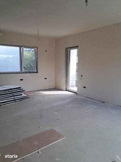 Casă cu 5 camere cu Teren 600 Mp în Vasilați