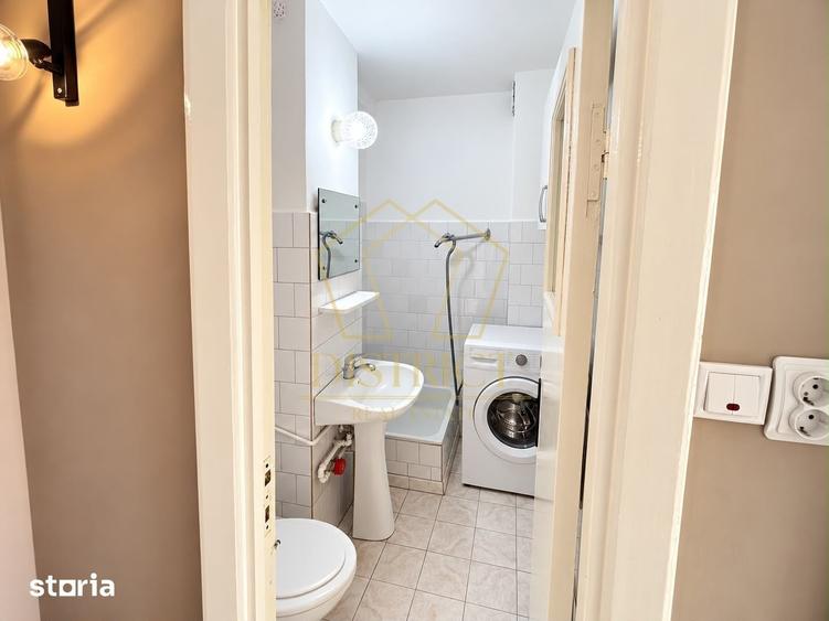 Apartament cu 4 camere decomandat în Circumvalațiunii