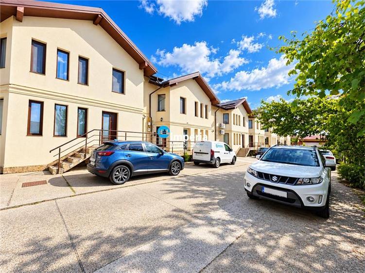 Apartament cu 3 camere decomandat, mobilat în Galata