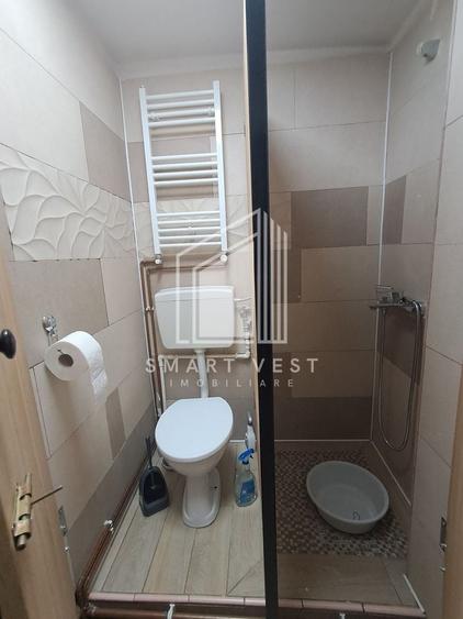 Apartament cu 2 camere semidecomandat, mobilat în Central