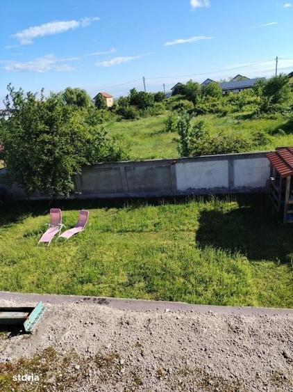 Casă cu 4 camere cu Teren 570 Mp în Aeroport