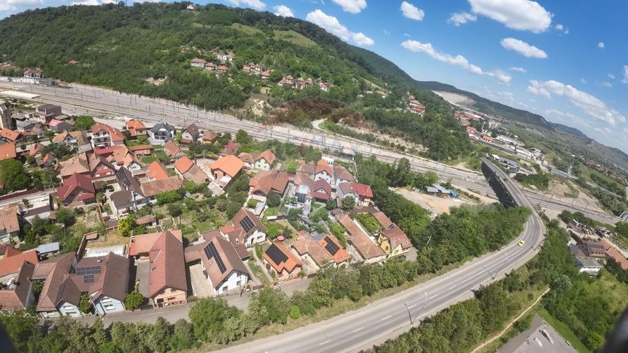 Teren Construcții intravilan de 3297 mp, în Nord