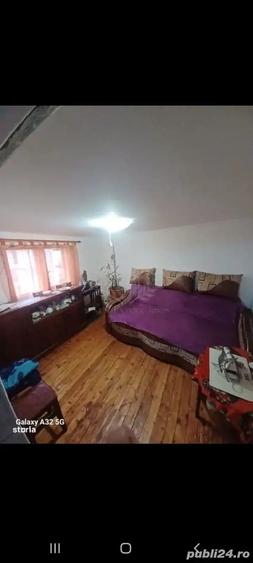 Casă cu 6 camere cu Teren 400 Mp în 8 Martie