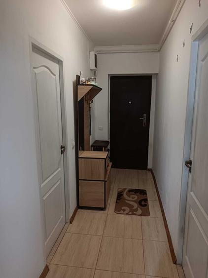 Apartament cu 2 camere decomandat în Ștefănești