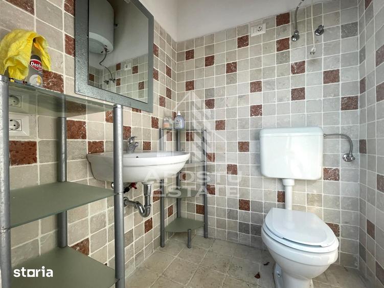 Casă cu 4 camere cu Teren 765 Mp în Zădăreni