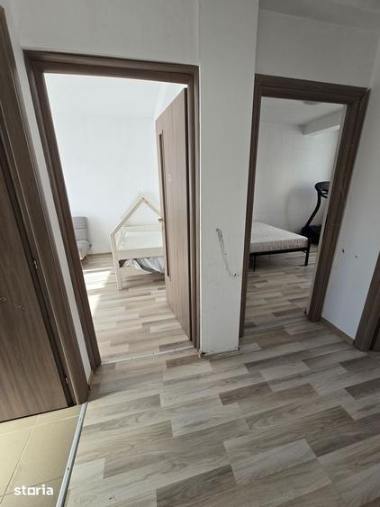 Casă cu 4 camere cu Teren 140 Mp în Florești
