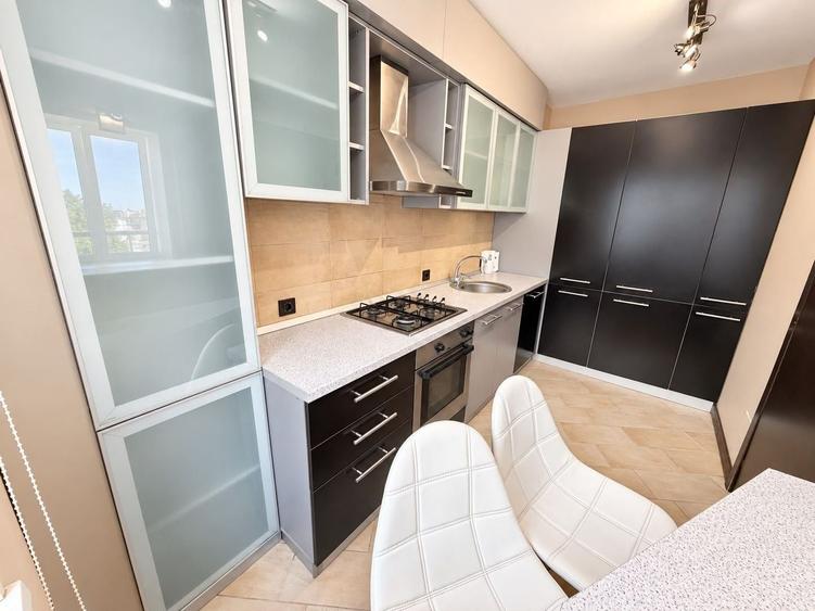 Apartament cu 2 camere decomandat, mobilat în Obor