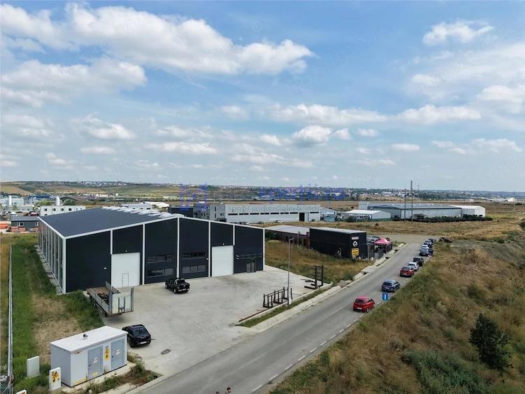 Spațiu comercial, de 2,300 mp, în Filiași