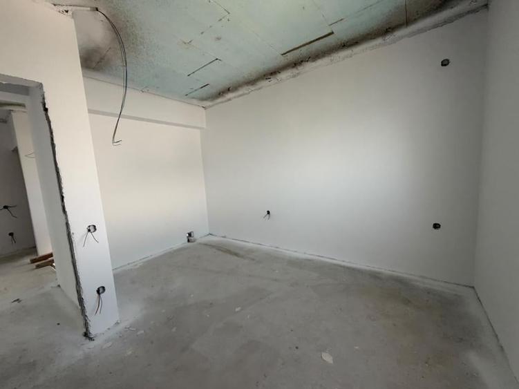 Casă cu 3 camere cu Teren 380 Mp în Berceni