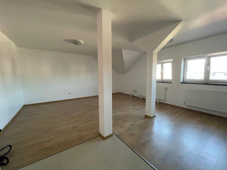 Spațiu comercial, de 45 mp, în Central