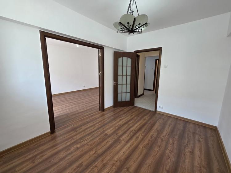 De vanzare 3 camere la Doamna Ghica, bloc reabilitat, decomandat - 6