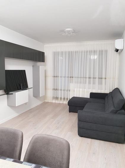 Apartament cu 2 camere în Palazu Mare