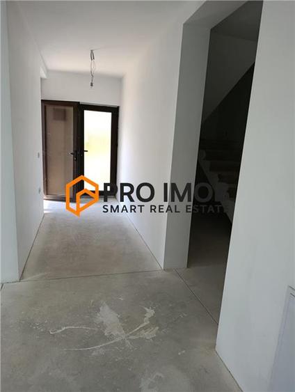 Casă individuală cu 4 camere cu Teren 625 Mp în Căpățânești
