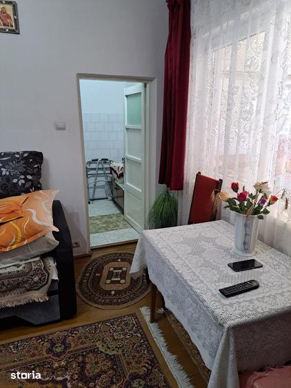 Casă cu 3 camere cu Teren 500 Mp în Rogerius