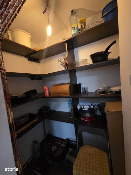 Apartament cu 3 camere în Ostroveni