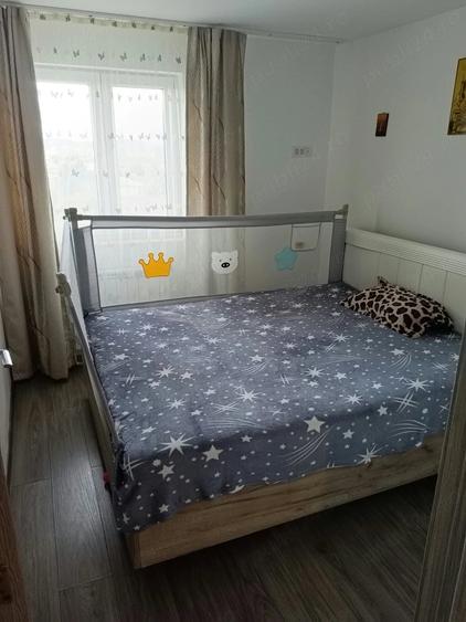 Apartament cu 4 camere semidecomandat în Central