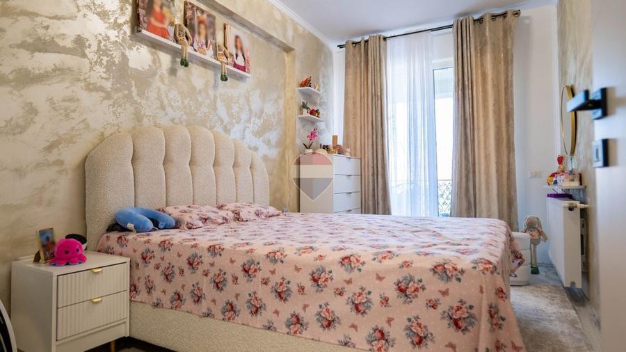 Apartament cu 2 camere semidecomandat, mobilat în Vitan-Bârzești