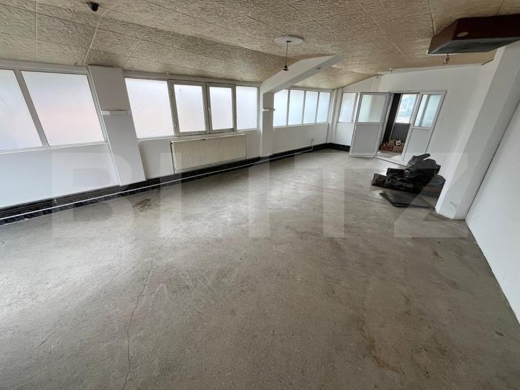Spațiu comercial, de 220 mp, în Exterior Nord
