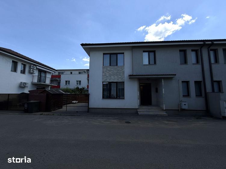 Duplex la cheie zona Sesul de Sus ,strada privata cu bariera . - 1