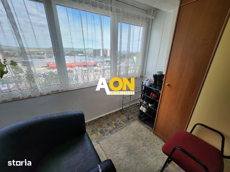 Apartament cu 5 camere în Cetate