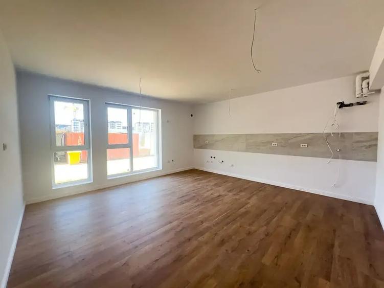 Apartament cu 2 camere semidecomandat în Pipera