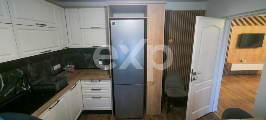 Casă individuală cu 5 camere cu Teren 1060 Mp în Exterior Vest