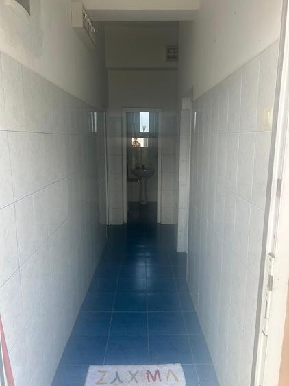 Spațiu comercial, de 200 mp, în Central