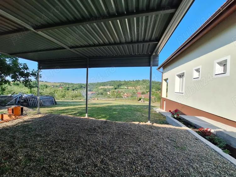 Casă cu 6 camere cu Teren 2900 Mp în Șiștarovăț