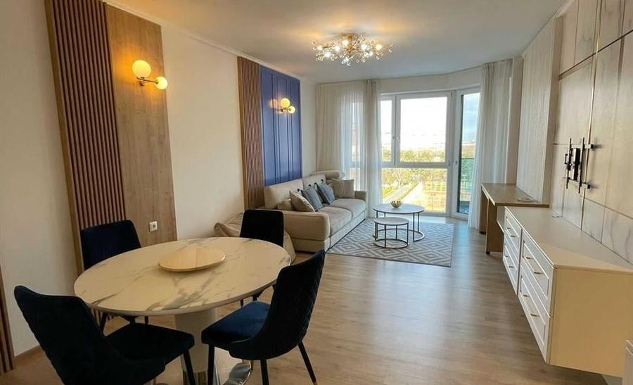 Apartament cu 2 camere decomandat în Floreasca