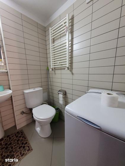 Apartament cu 2 camere semidecomandat, mobilat în Colentina