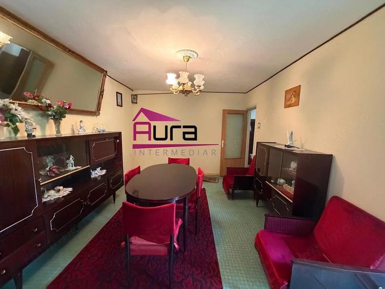 Apartament cu 3 camere decomandat în C5