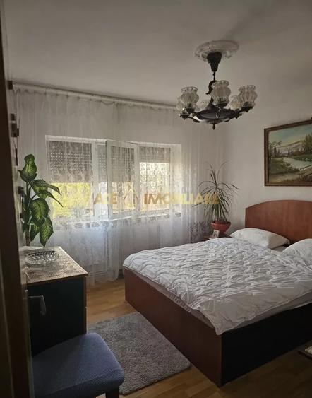 Apartament cu 3 camere decomandat, mobilat în Chitila