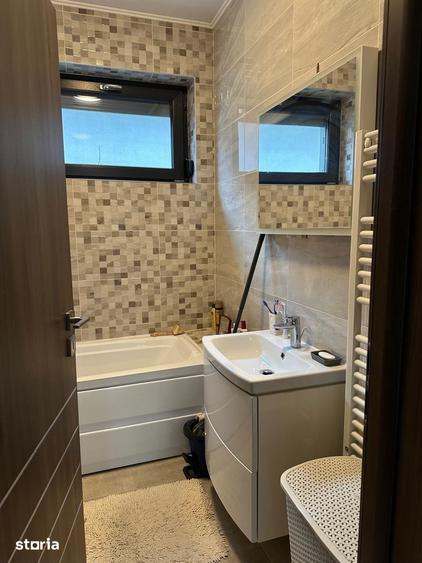 Casă cu 3 camere cu Teren 450 Mp în Tărtășești