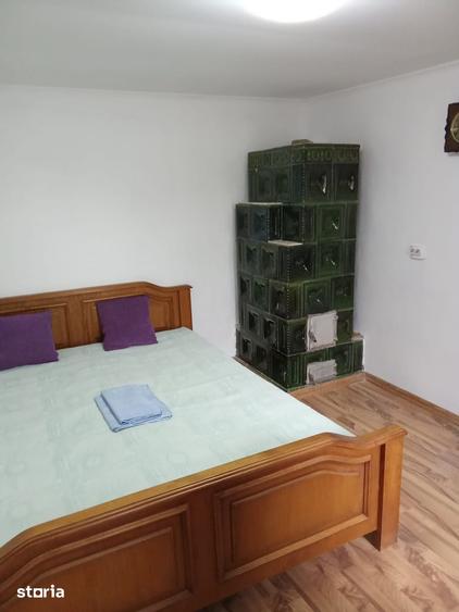 Casă cu 3 camere cu Teren 600 Mp în Pietroasele