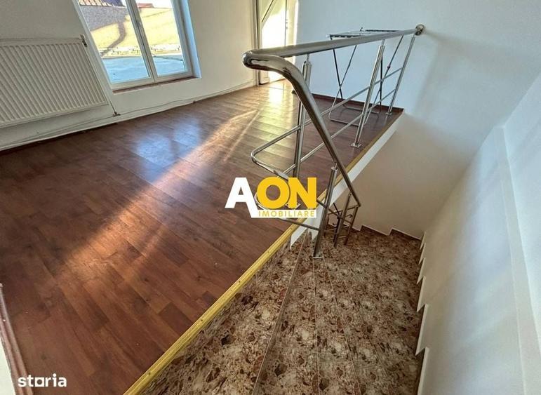 Casă individuală cu 3 camere cu Canalizare în Central