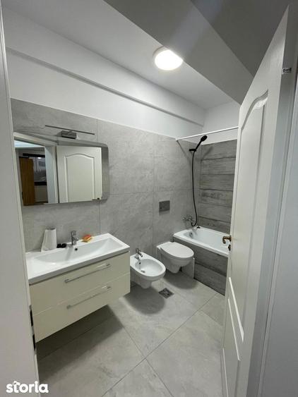 Apartament cu 3 camere, mobilat în Nicolina