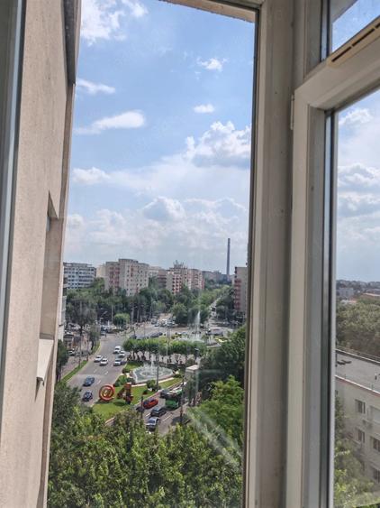 Apartament cu 2 camere decomandat în Berceni