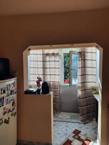 Vand apartament 2 camere - 6