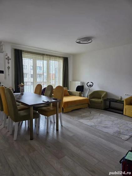 Apartament cu 2 camere decomandat în Vest