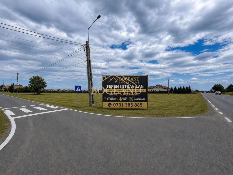 Teren Construcții intravilan de 3428 mp, în Jebel