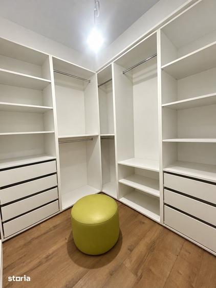 Casă cu 4 camere cu Teren 320 Mp în Dumbrăvița