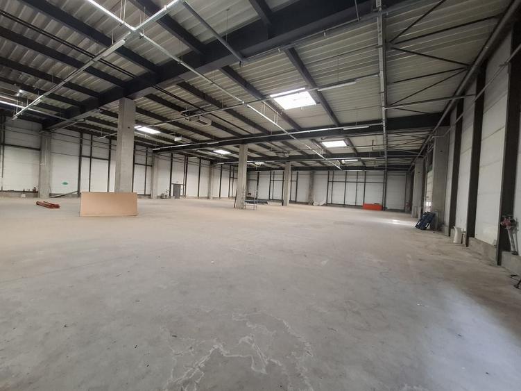 Spațiu industrial, de 1,700 mp, în Vest