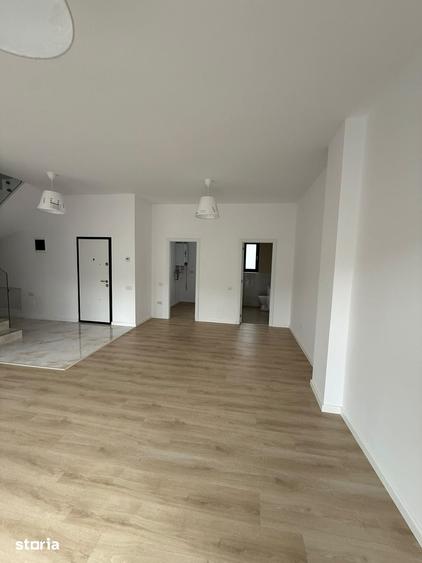 Casă cu 4 camere cu Teren 150 Mp în Ghencea