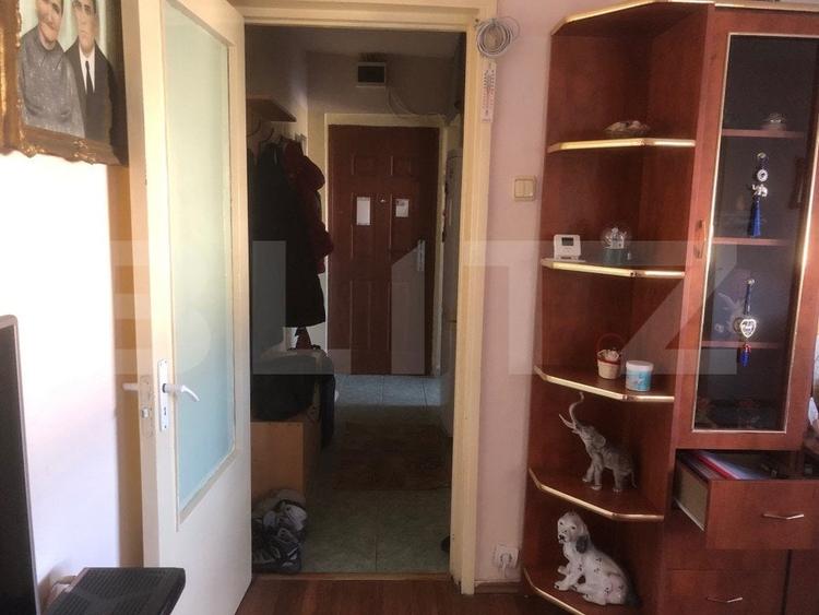 Apartament cu 2 camere semidecomandat, mobilat în 14 Mai — fotografia 1